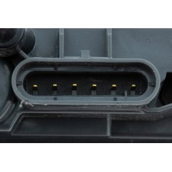 HÁTSÓ KÖZPONTI ZÁRÓHENGER RENAULT MEGANE II 2002- BAL 6 CSAPOS 8200212468