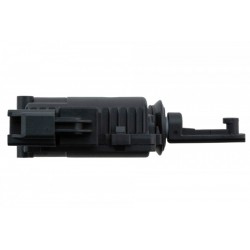 CSOMAGTÉRFEDÉL ZÁRÓ MOTOR FORD KUGA 2008-,ESCAPE 2008-,ESCAPE 2008- 9L8Z-7843150-B